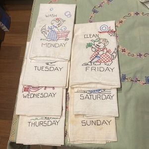 Days of the Week Dish Towel Set